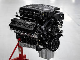 6.2L HEMI Hellcat V8 engine