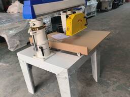 Radial arm saw