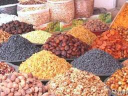 Dried fruit, nuts, dried apricots, raisins, peanuts