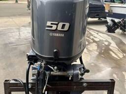 Слегка б/у подвесной мотор Yamaha 50HP 4-тактный